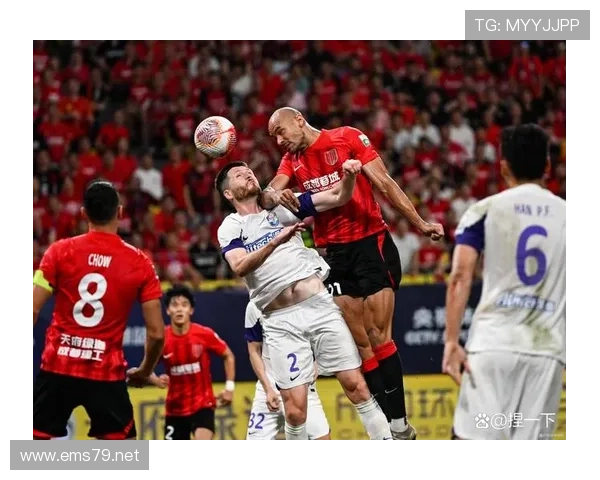 塞维利亚保级压力加剧，联赛后半程形势变化影响球队赛季走势