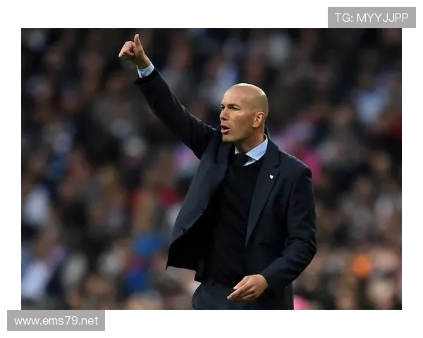 莱奥：从里斯本青训到米兰王牌的生涯崛起解析