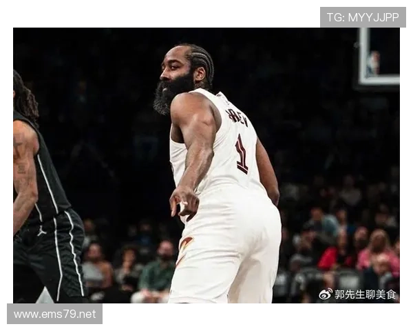 马克西挡拆较哈登更高效，关键回合拉开得分差距